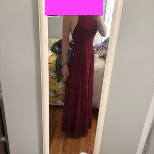 Low Back Burgundy Maxi Dress (Size Small)